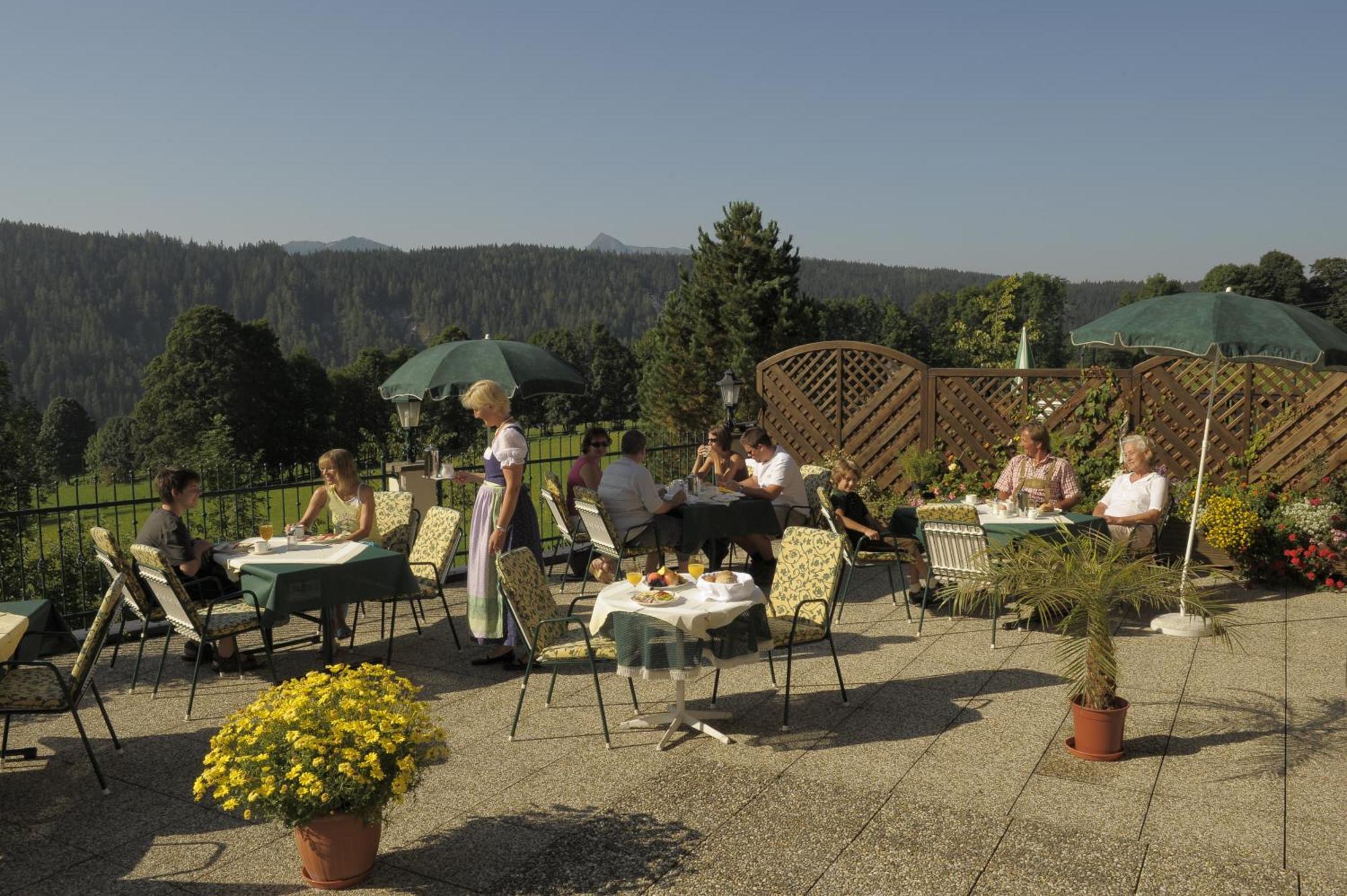 Hotel Sporthof Austria Рамзау-ам-Дахштайн Екстер'єр фото